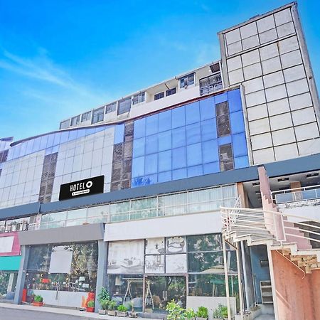 Hotel O S. G. Highway Formerly I Land Park Ahmedabad Eksteriør bilde